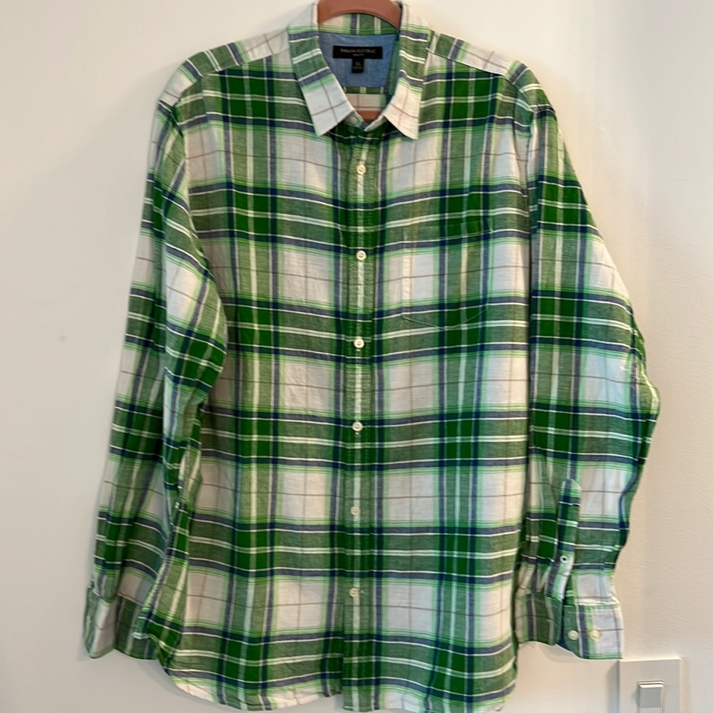 Banana Republic casual dress shirt